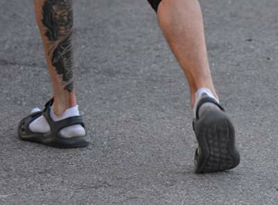 CROCS-MAN