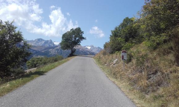 05 Montée Col du Granon.jpg