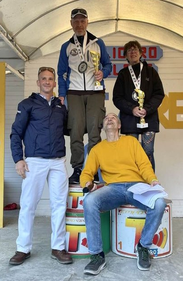 nl_115_podium.jpg