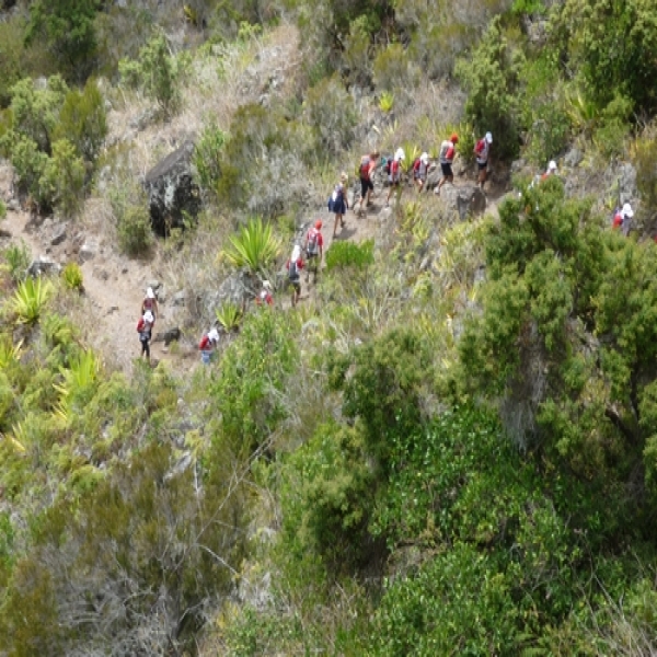 Montée vers Roche Plate