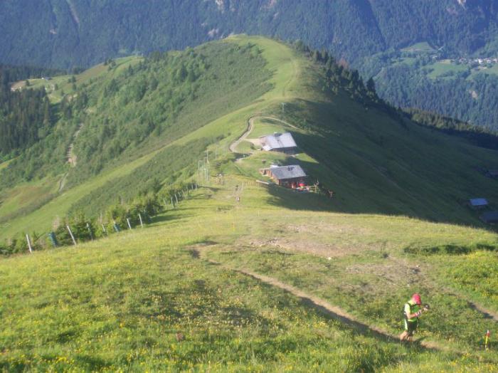 montée vers le mont joly