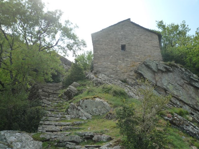 Arrivée à la Chapelle de St-Eutrope (photo reco)