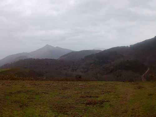 La constante, c'est que le gros Tontor, là-bas, on le voit toujours. En fait, c'est vraiment la dernière fois.